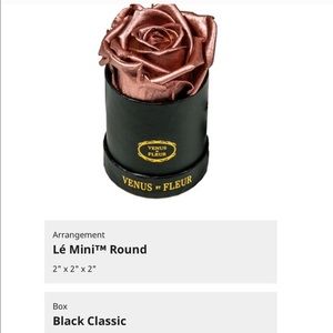 Venus Ect Fleur Real Rose Nwt